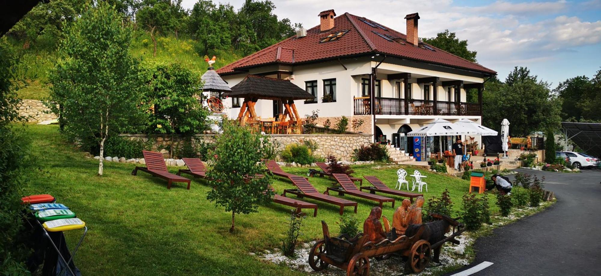 Pensiunea Agroturistica Cerna, Vaideeni, Valcea Exterior photo
